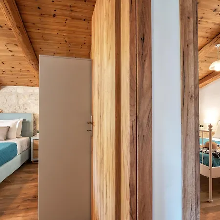 Mirabilia Loft - Amazing Views And Steps From Banana Vasilikí