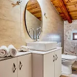 Mirabilia Loft - Amazing Views And Steps From Banana *