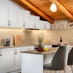 Mirabilia Loft - Amazing Views And Steps From Banana * Vasilikí