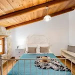 Lägenhet Mirabilia Loft - Amazing Views And Steps From Banana Vasilikí