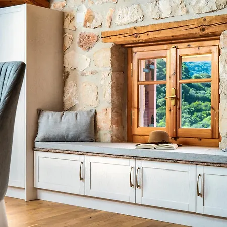 Mirabilia Loft Apartment *