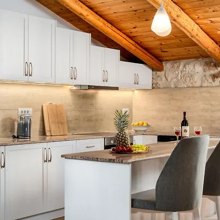 Mirabilia Loft - Amazing Views And Steps From Banana * Vasilikí